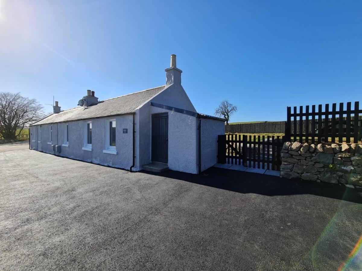 Bruxie Holiday Cottages - Honeysuckle Cottage Maud Exterior photo